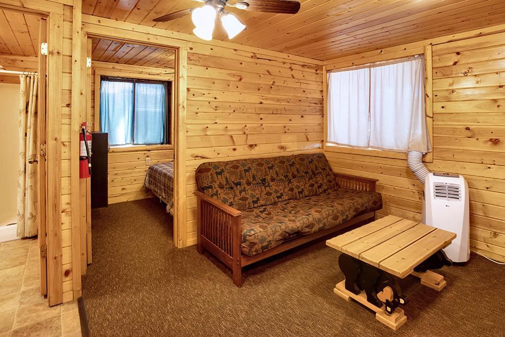 Big River Escape Riverside Cabins Buffalo City Экстерьер фото
