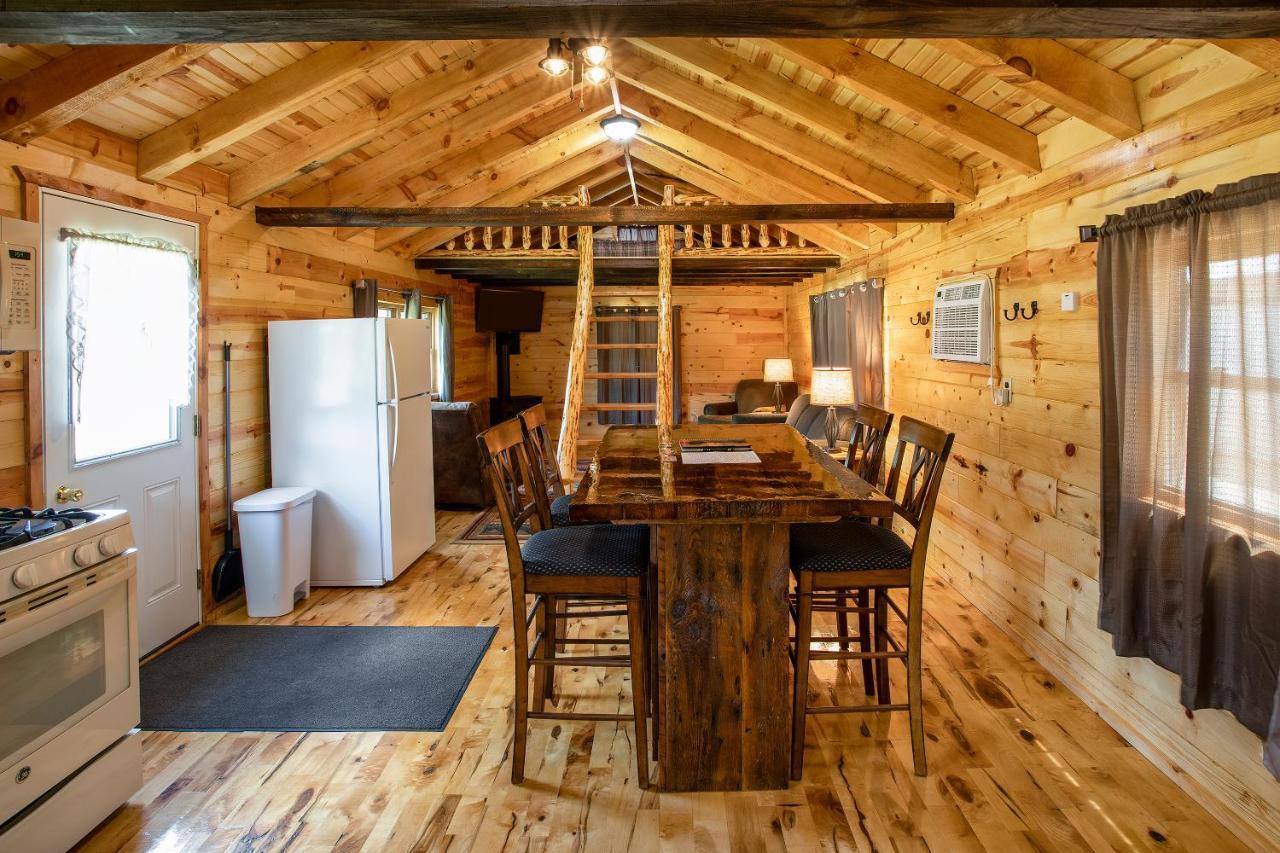 Big River Escape Riverside Cabins Buffalo City Экстерьер фото